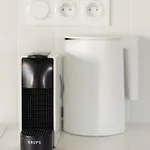 Bright 2-bedroom By Renters Apartman *