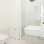 Apartman Bright 2-bedroom By Renters Varsó