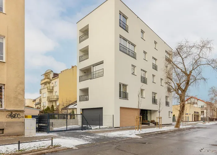 Bright 2-bedroom By Renters 아파트