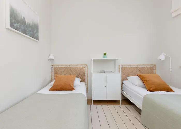 Bright 2-bedroom By Renters *