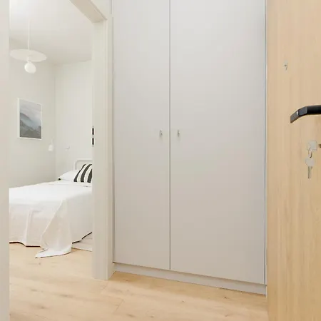公寓 Bright 2-bedroom By Renters