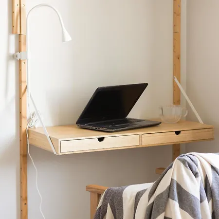 公寓 Bright 2-bedroom By Renters